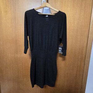 483. NEW Express Black Dress Size XS - Small